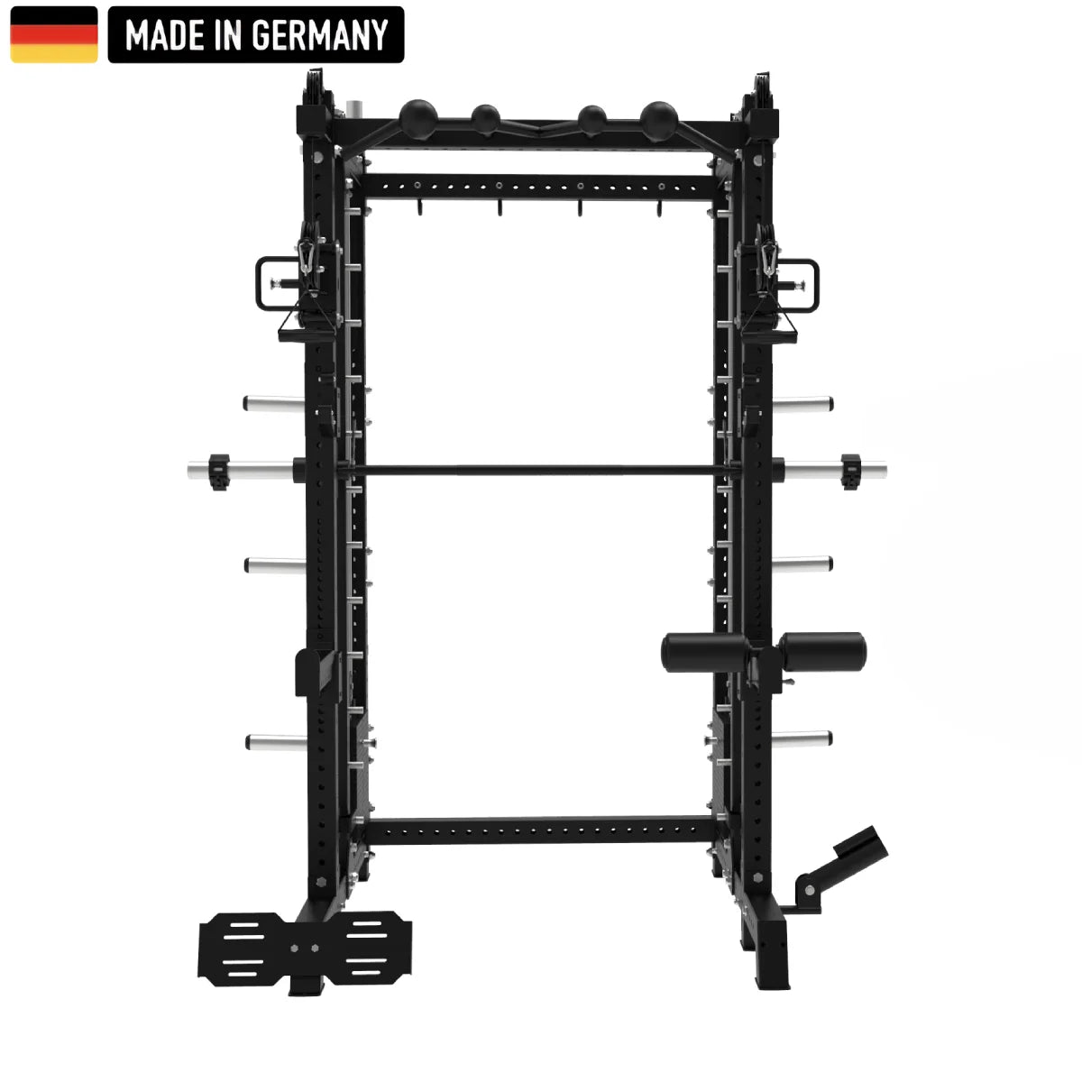 Multifunctional Smith Machine B500 PRO with Dual Pulley and Rack from Titanium Strength, featuring a robust black design, made in Germany. Ideal for professional strength training and versatile workout options