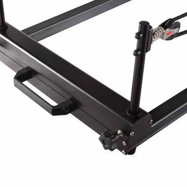 Elina Pilates Domo Reformer – compact, foldable Pilates reformer made of aluminum with adjustable footboard and transport wheels.
