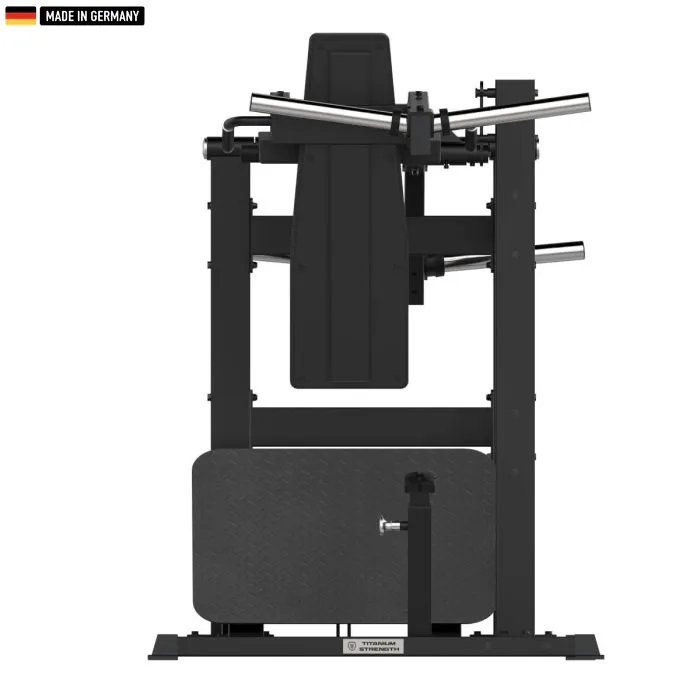 "Pendulum Hack Squat Machine – heavy-duty equipment for leg training with optimal biomechanics."

