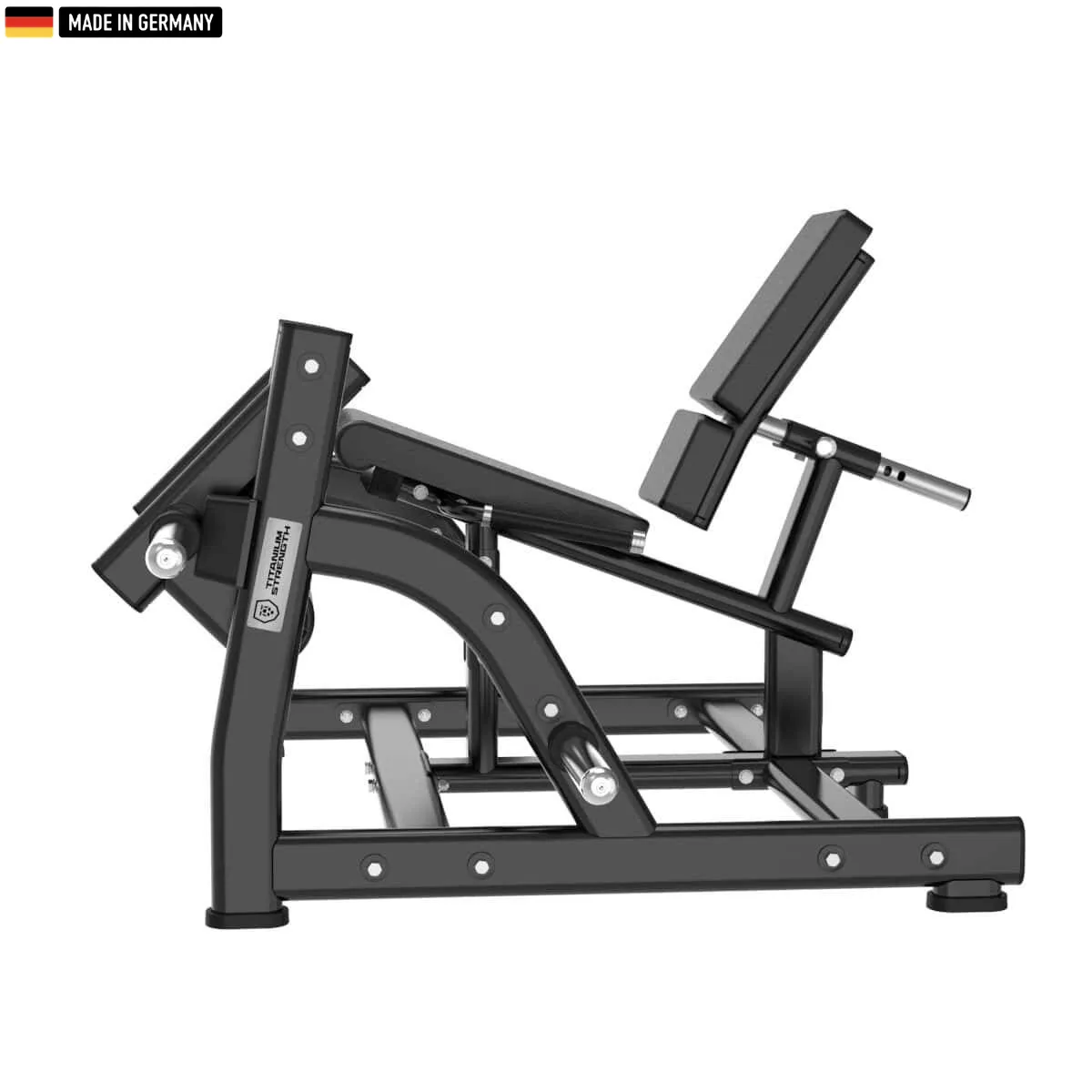 Titanium Strength Iso-Lateral Leg Extension Machine – Gym equipment designed for effective quad workouts.

