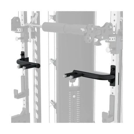  Force USA Dip-Barren angebracht an einem All-In-One Trainer für Dips.